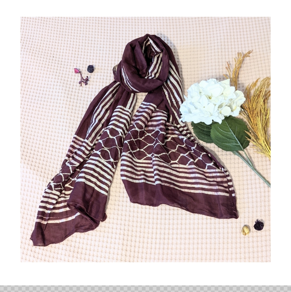 Gorgeous Indian raw silk scarf